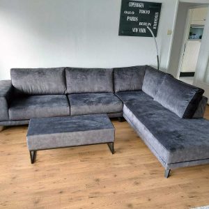 Grote hoekbank Velvet - donkere velours bank - Dark Puce - klant foto