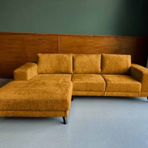 Teddystof Boucle bank Earth Yellow links gele hoekbank Friesland